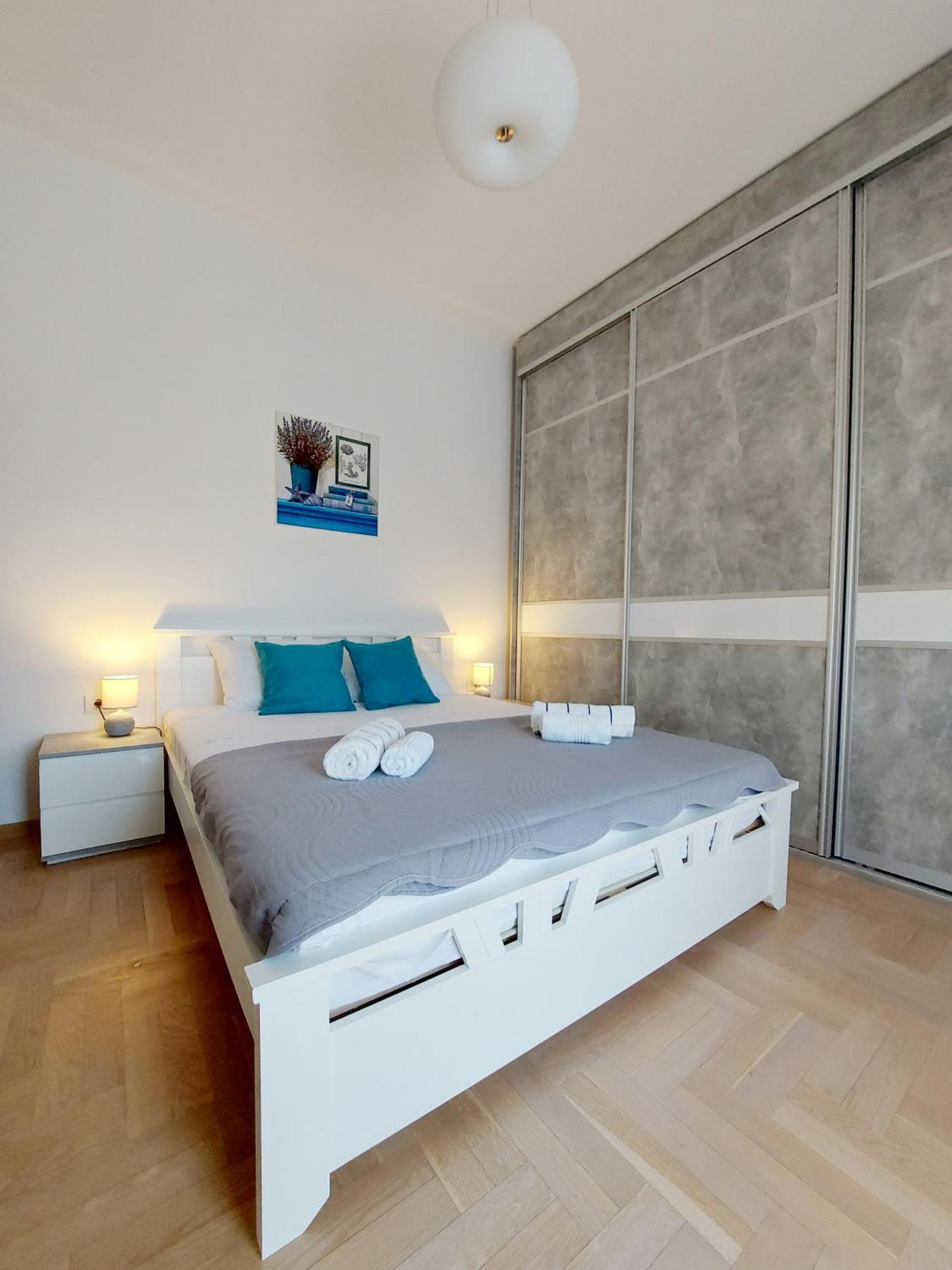 The Circle Apartment Üsküp Dış mekan fotoğraf