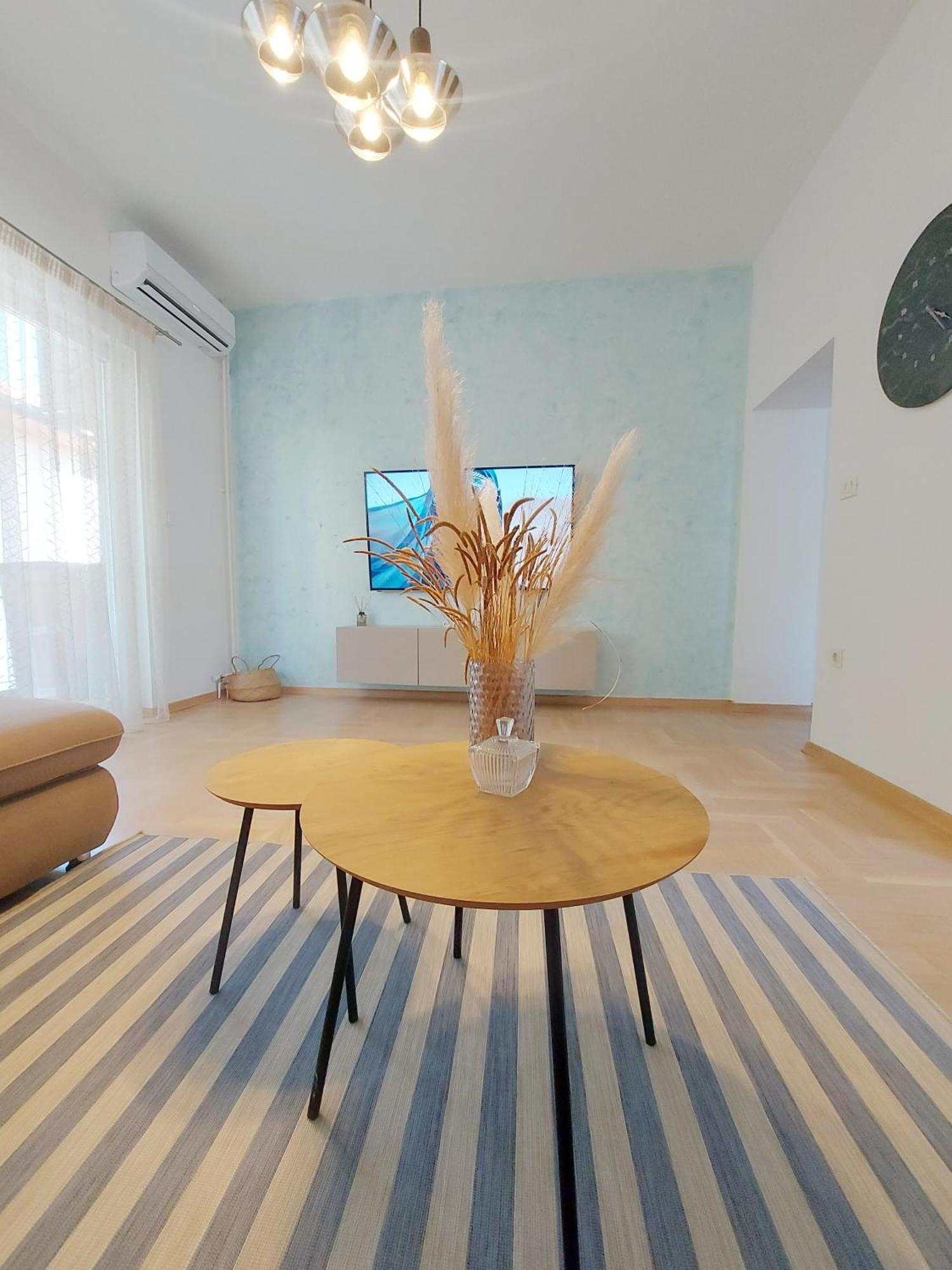 The Circle Apartment Üsküp Dış mekan fotoğraf