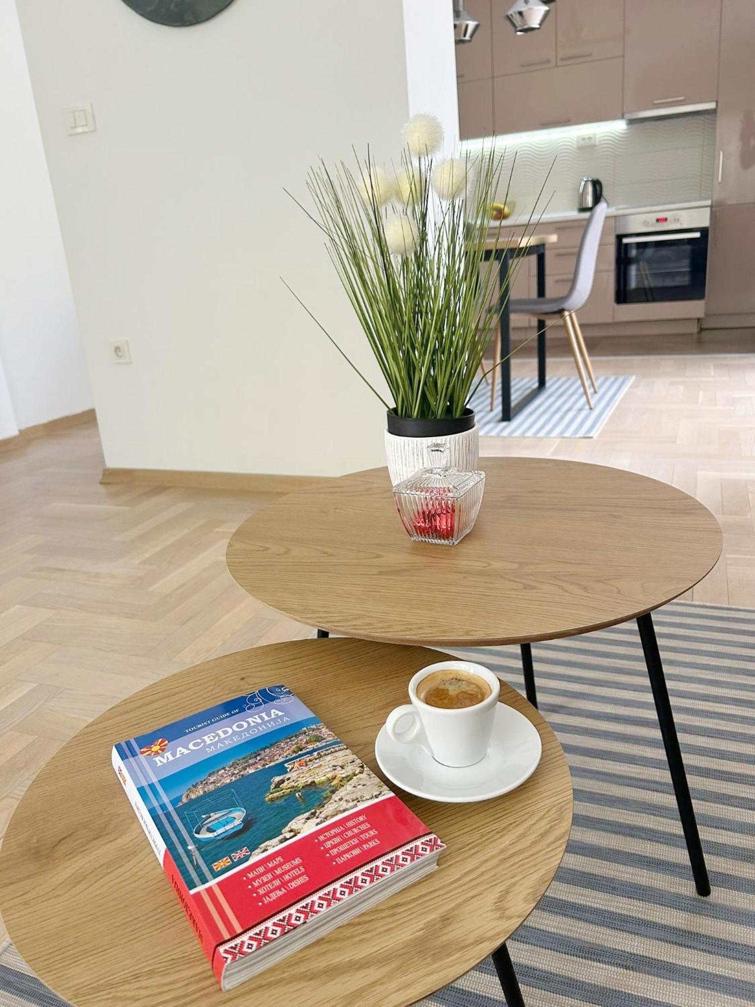 The Circle Apartment Üsküp Dış mekan fotoğraf